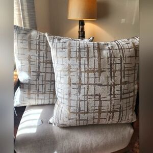 NWT Pair Neutral Accent Decor Sofa Pillows 24"sq Designer Luxury